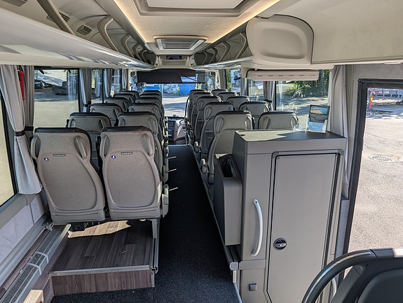 Volvo 9700 10 of 28