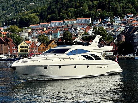 Azimut 50 Fly CAT C12. 3stk dieselvarmere. Gedigen fly. Nydelige linjer. Skipsre 7 of 30