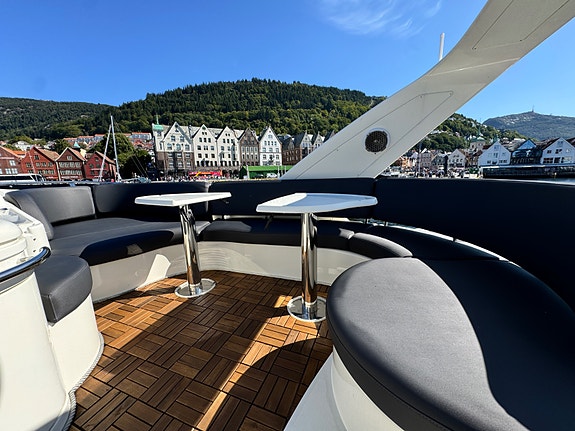 Azimut 50 Fly CAT C12. 3stk dieselvarmere. Gedigen fly. Nydelige linjer. Skipsre 25 of 30