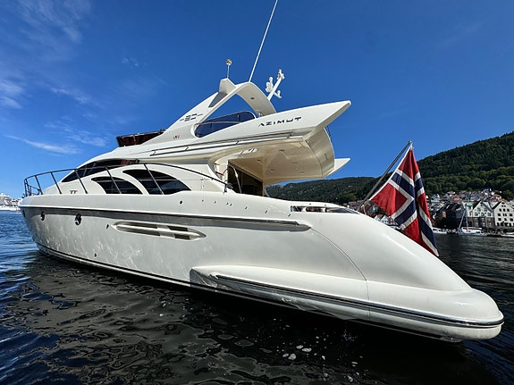 Azimut 50 Fly CAT C12. 3stk dieselvarmere. Gedigen fly. Nydelige linjer. Skipsre 11 of 30