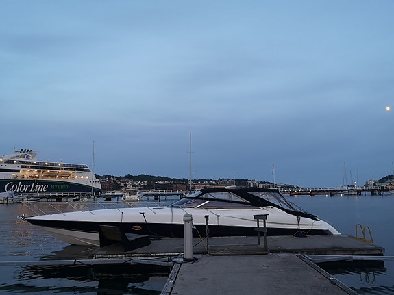 Kom med bud før  vinteropplag! Sunseeker Superhawk 48 3 of 23