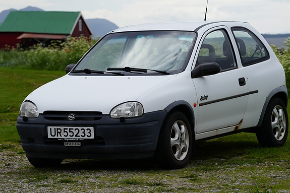 Opel Corsa 3 of 5