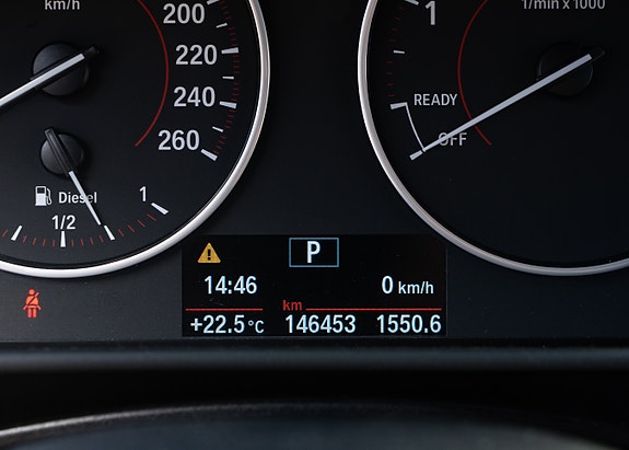 BMW 218d 27 of 30