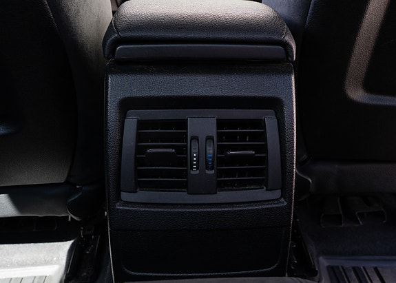BMW 218d 22 of 30