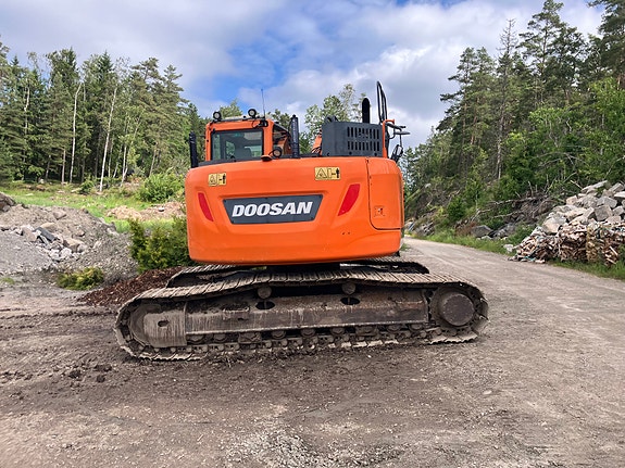 Doosan 235 4 of 5