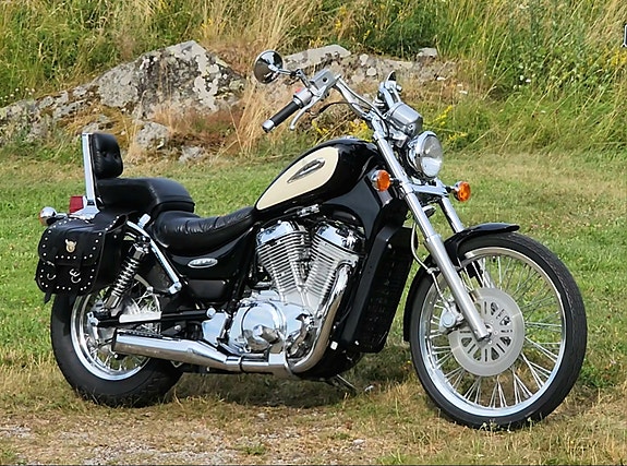 Suzuki Meget Pen VS800GL Intruder *lav km 4 of 5