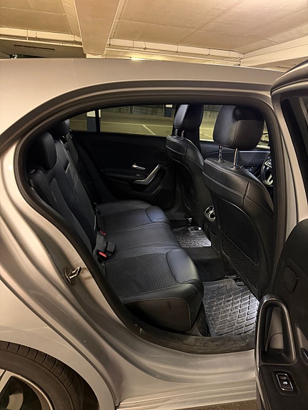 Mercedes-Benz A200 5 of 5