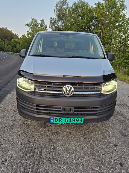Volkswagen Transporter 3 of 5