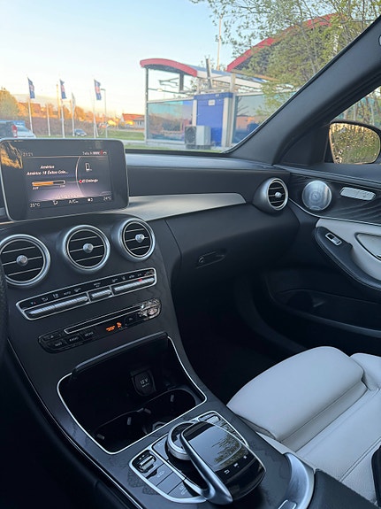 Mercedes-Benz C-Klasse 12 of 16