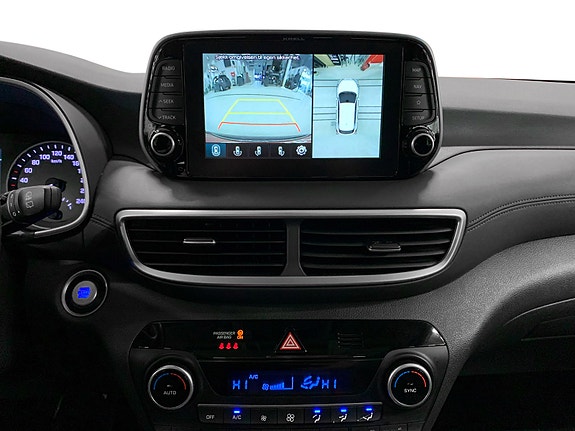 Hyundai Tucson 9 of 17