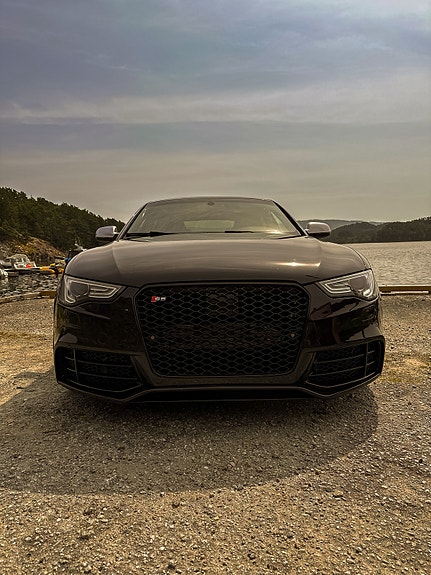 Audi S5 3 of 30