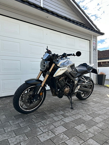 Honda CB650R 3 of 11