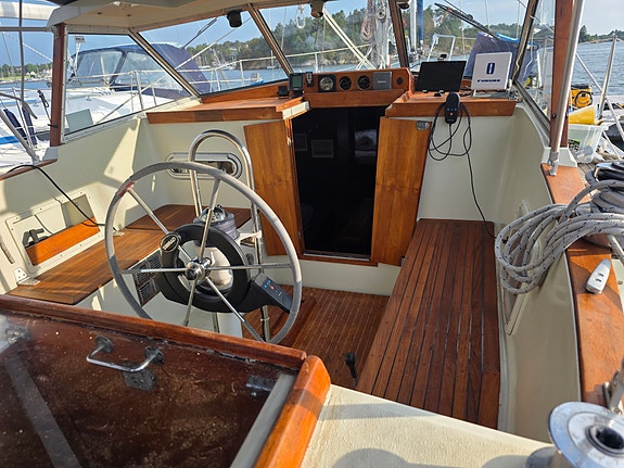 Finnsailer 34 selges 6 of 30