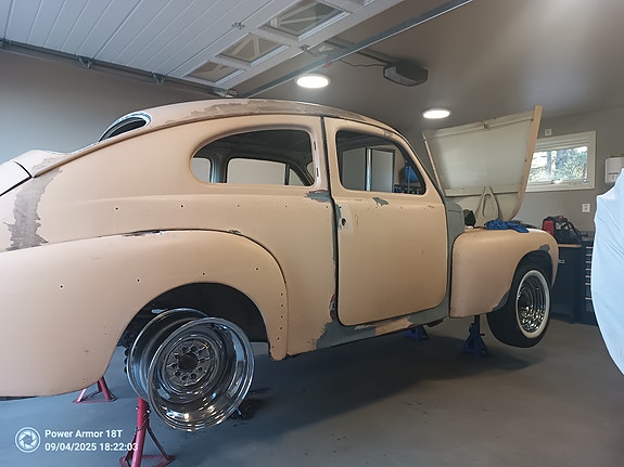 Volvo PV 2 of 5