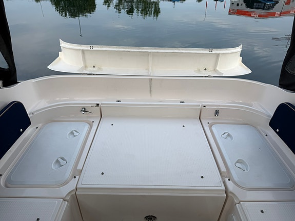 Oceanmaster 670 Cabin 27 of 30