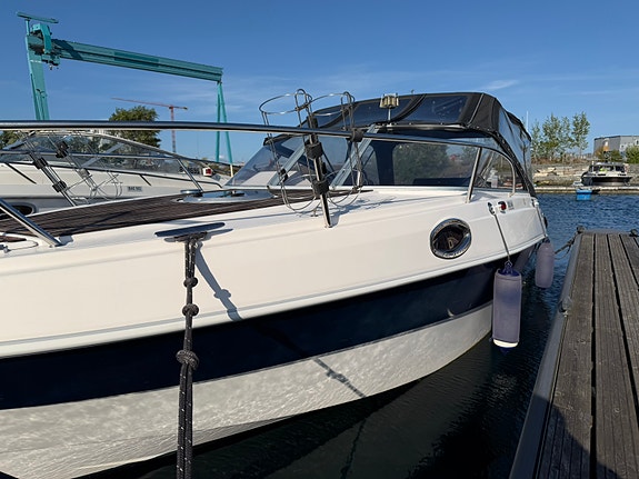 Oceanmaster 670 Cabin 29 of 30