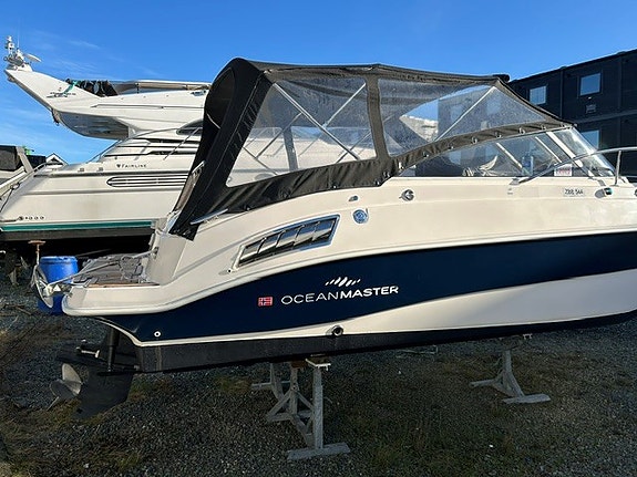 Oceanmaster 670 Cabin 13 of 30