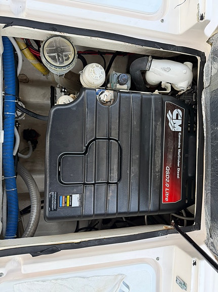 Oceanmaster 670 Cabin 25 of 30