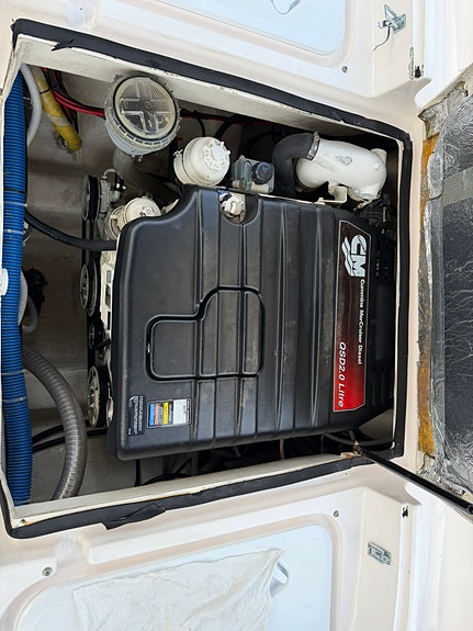 Oceanmaster 670 Cabin 26 of 30