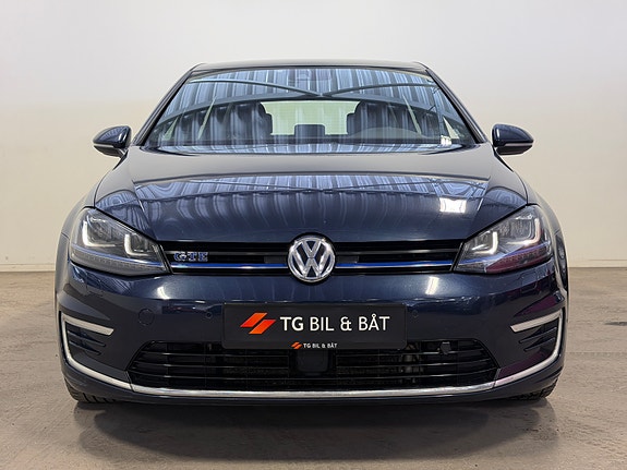 Volkswagen Golf VII 3 of 5