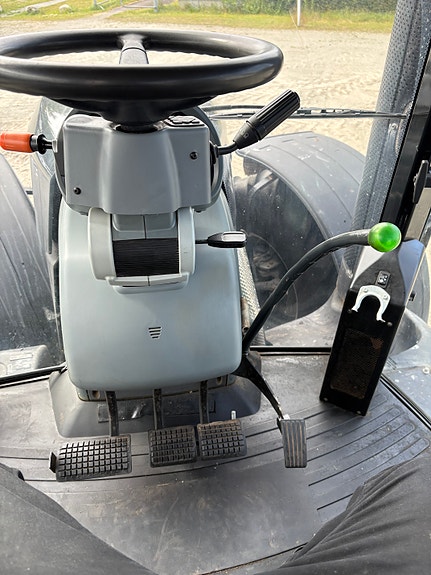 Valtra S374 2017, kr 890 000,-