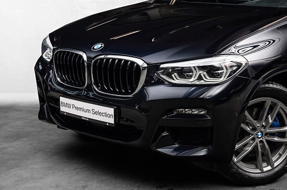 BMW X3 2 of 5