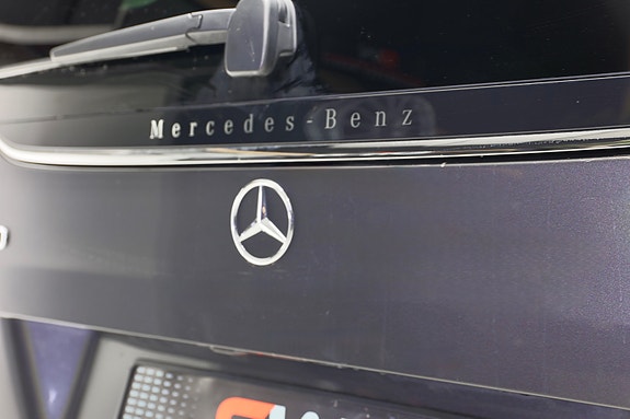 Mercedes-Benz EQV 4 of 5