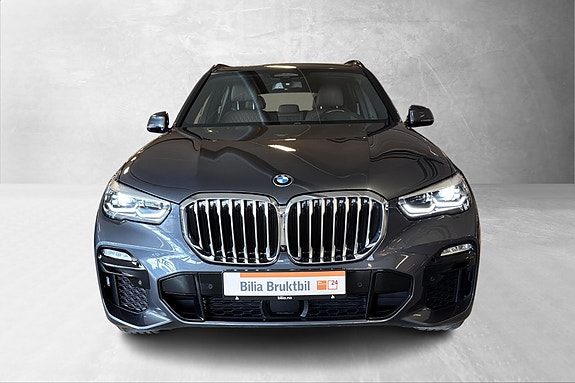 BMW X5 3 of 5