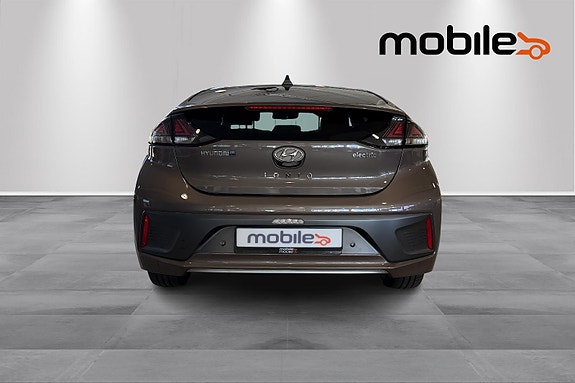 Hyundai IONIQ 4 of 5
