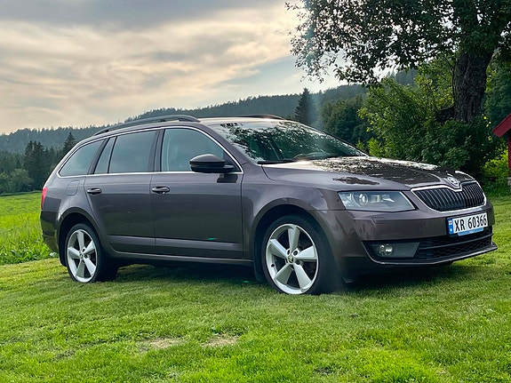 Skoda Octavia 4 of 5