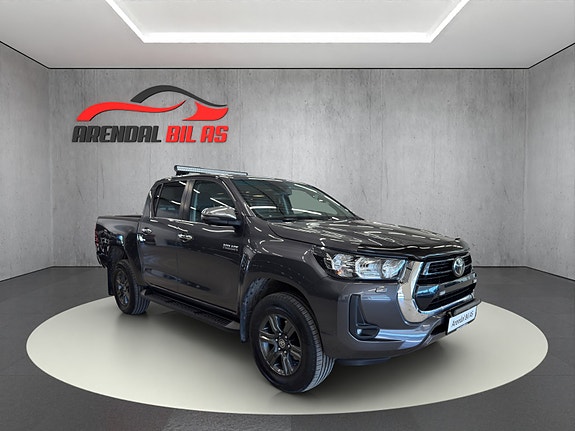 Toyota HiLux 4 of 28