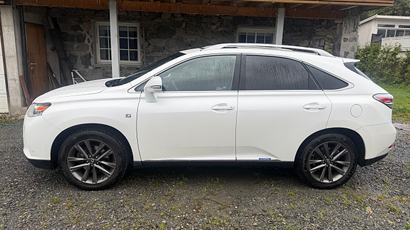 Lexus RX450h 3 of 27
