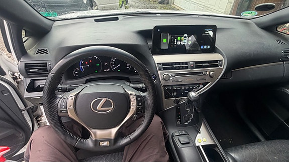 Lexus RX450h 18 of 27