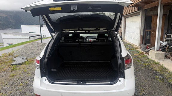 Lexus RX450h 12 of 27