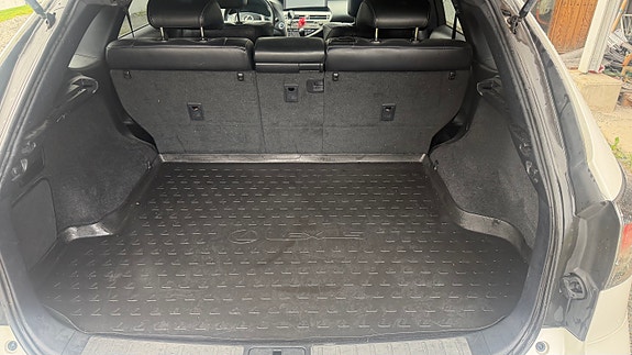 Lexus RX450h 13 of 27