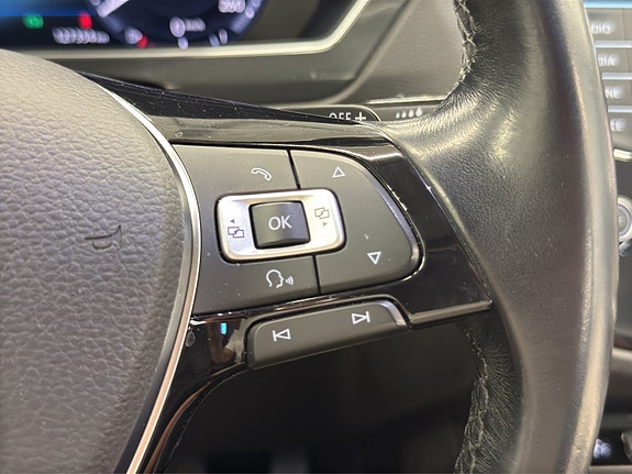 Volkswagen Tiguan 26 of 30