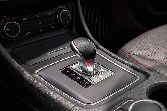 Mercedes-Benz A45 18 of 24