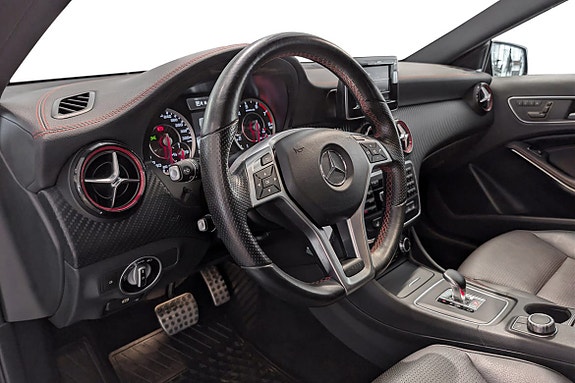Mercedes-Benz A45 14 of 24