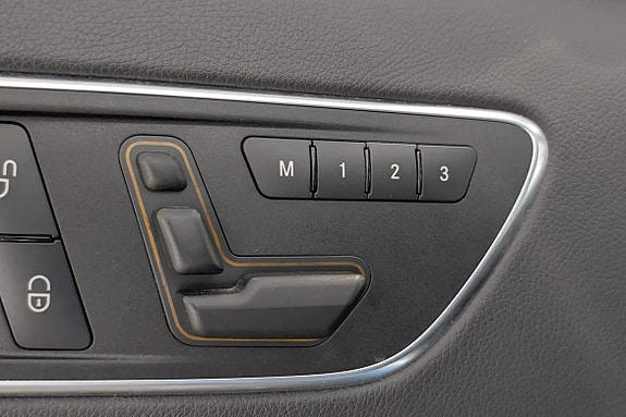 Mercedes-Benz A45 16 of 24