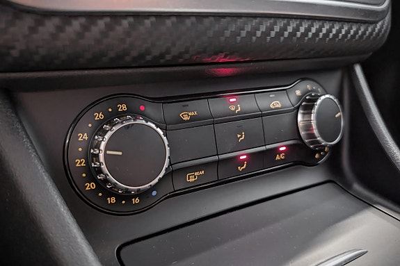Mercedes-Benz A45 22 of 24