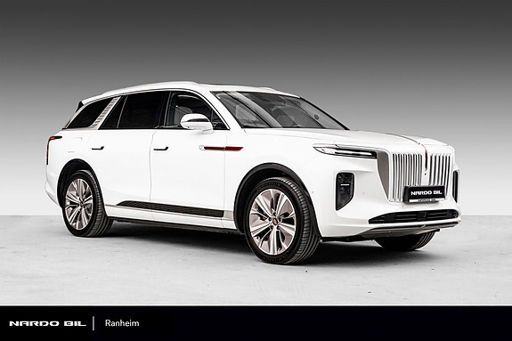Hongqi E-HS9