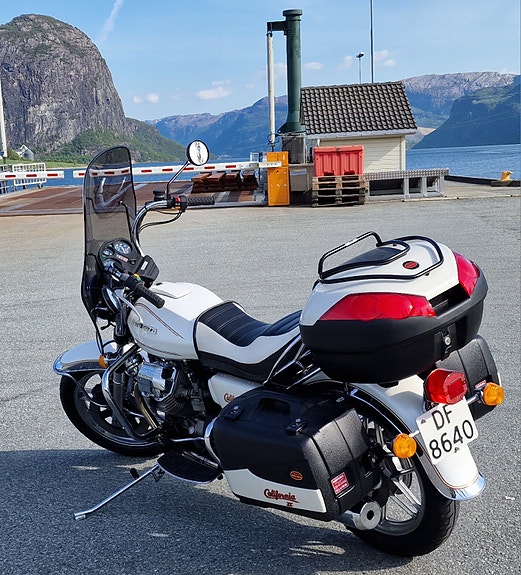 Moto Guzzi California 3 of 5