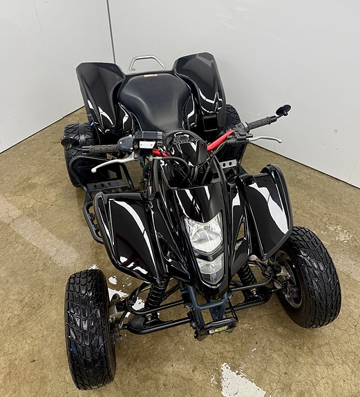 Arctic-cat DVX 400 22 of 26