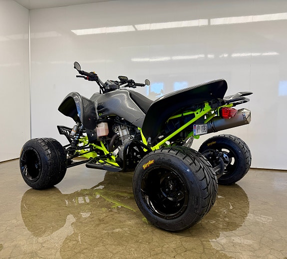 Suzuki LTZ 400 7 of 28