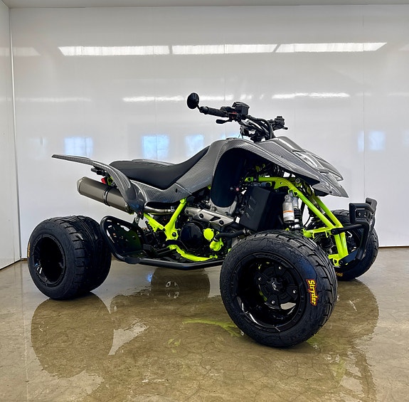 Suzuki LTZ 400 16 of 28
