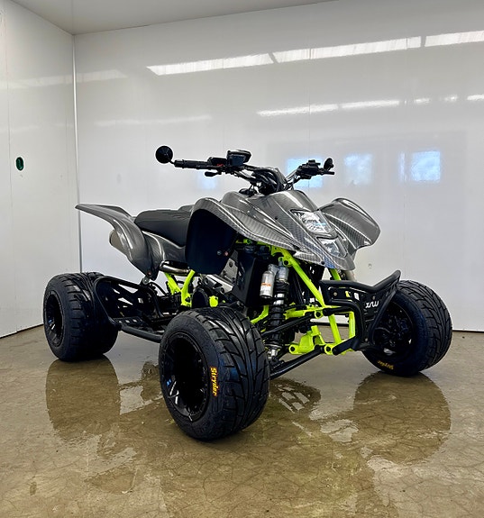 Suzuki LTZ 400 18 of 28