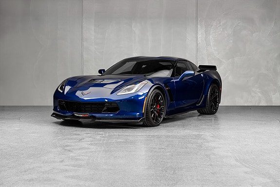 Chevrolet Corvette 3 of 30