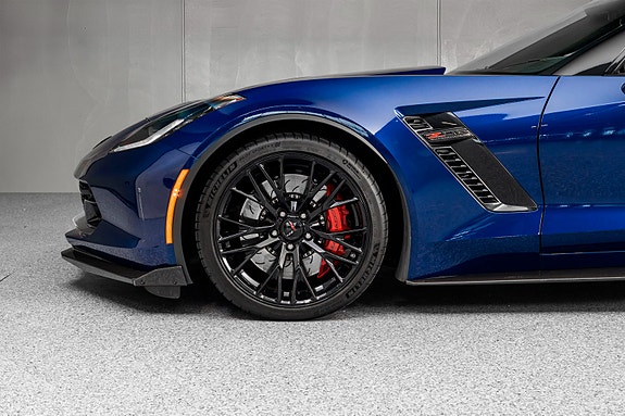 Chevrolet Corvette 7 of 30