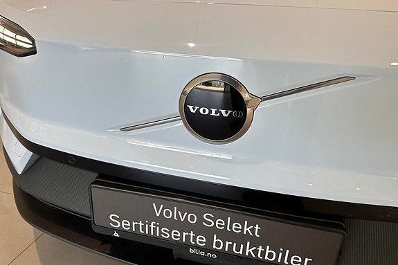 Volvo EX30 4 of 22