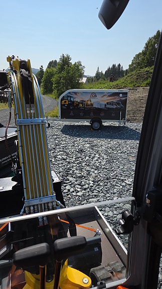 Wacker Neuson ET24 2 of 5